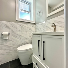 Bathrooms 3